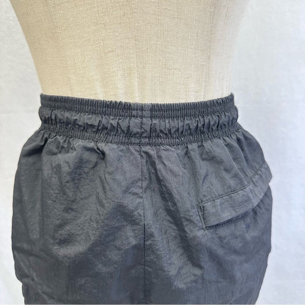 Champion‎ vintage 90s black nylon gym track shorts pockets mesh lined size small - Picture 9 of 14